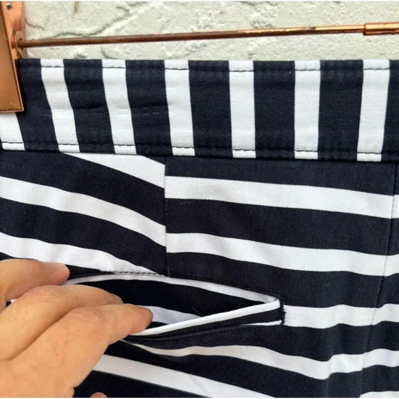 New Express Womens Low Rise Skinny Leg Ankle Fit Sailor Pants Stripes Sz 6R - Picture 11 of 14